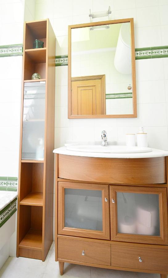 Galihost - Apartamento Con Vistas Al Puerto De โอโกรเบ ภายนอก รูปภาพ