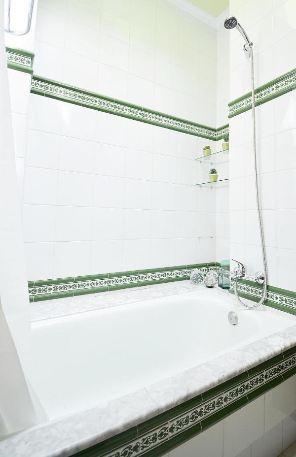 Galihost - Apartamento Con Vistas Al Puerto De โอโกรเบ ภายนอก รูปภาพ